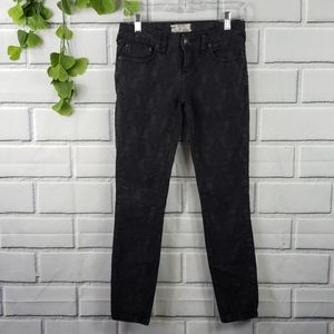 Free People Black skinny textured jeans size 25